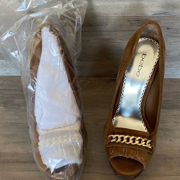 BeBe Platform Suede Heel - Picture 1 of 6